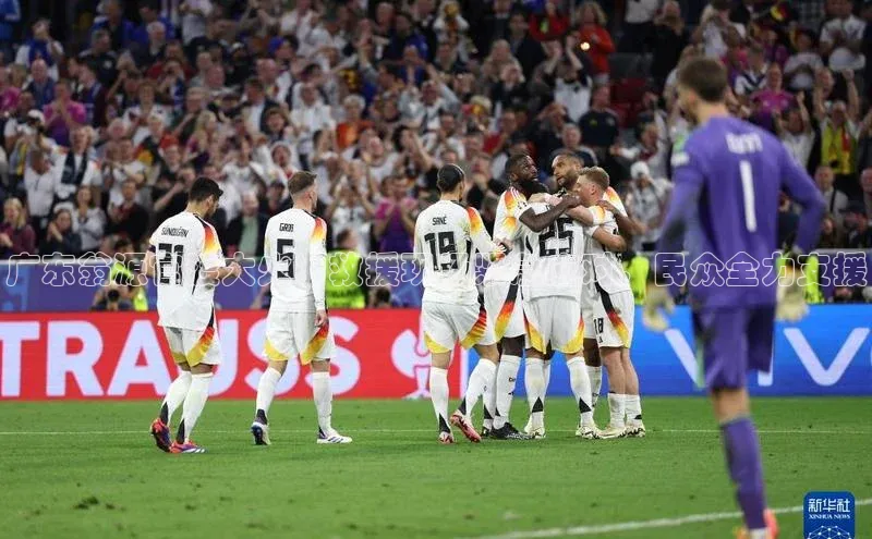 广东翁源官渡大火：救援现场紧急应对，民众全力支援